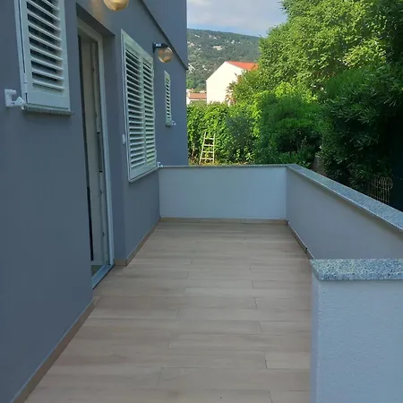 Apartment Crnekovic Ix