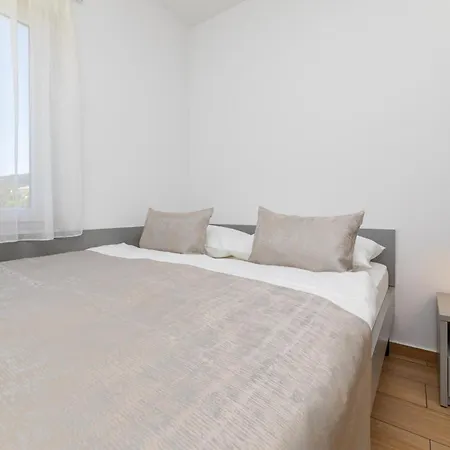Crnekovic Ix Apartment Baska (Krk)