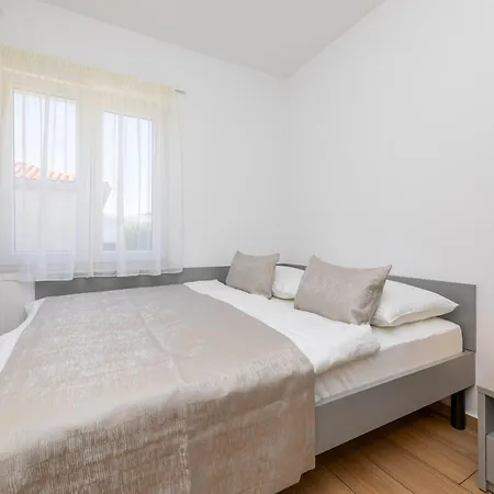 Apartment Crnekovic Ix Baska (Krk)