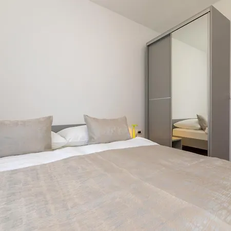 Apartment Crnekovic Ix *