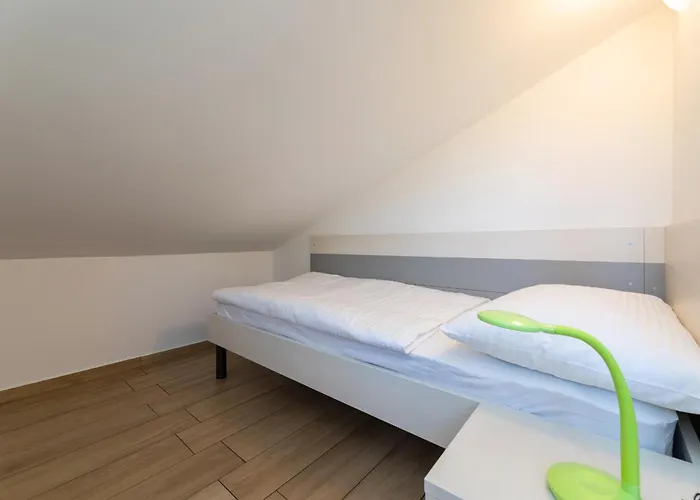 Crnekovic Ix Baska (Krk)