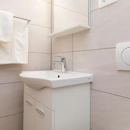 Apartment Crnekovic Ix *