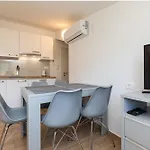 Crnekovic Ix Apartman Baska (Krk)