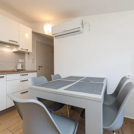 Crnekovic Ix Apartman *