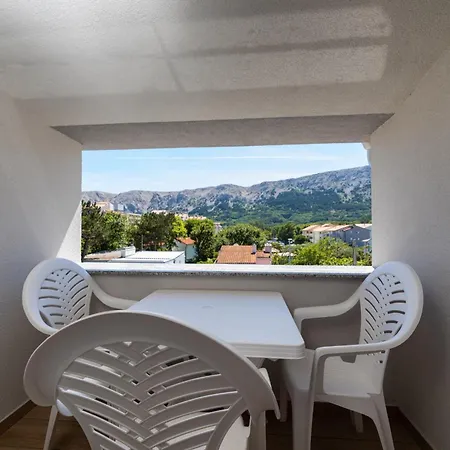 Apartman Crnekovic Ix Baska (Krk)